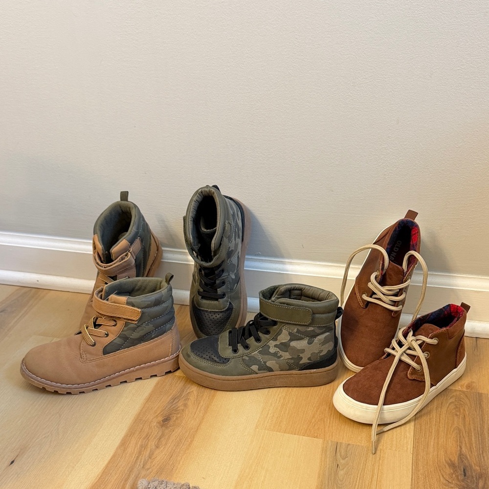 Set of Three Kids Boots